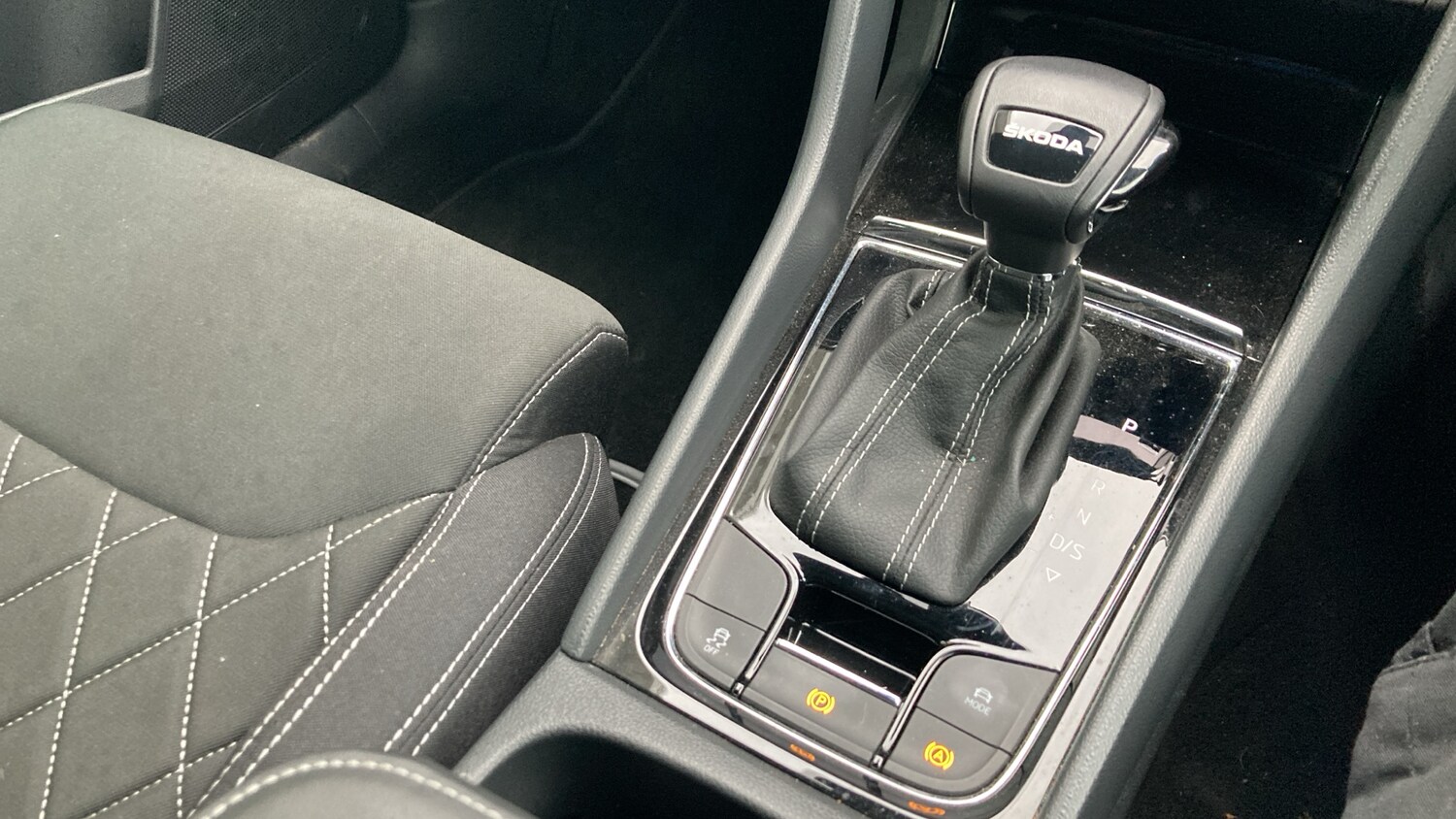 Used Skoda Karoq 2023 for sale - 77745329: Photo 14