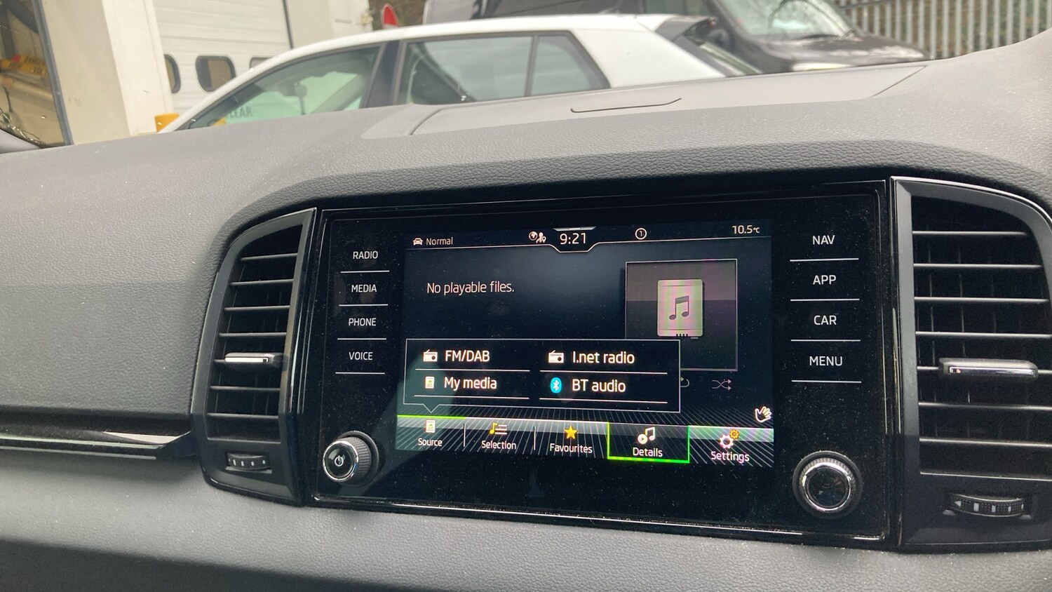 Used Skoda Karoq 2023 for sale - 77745329: Photo 32