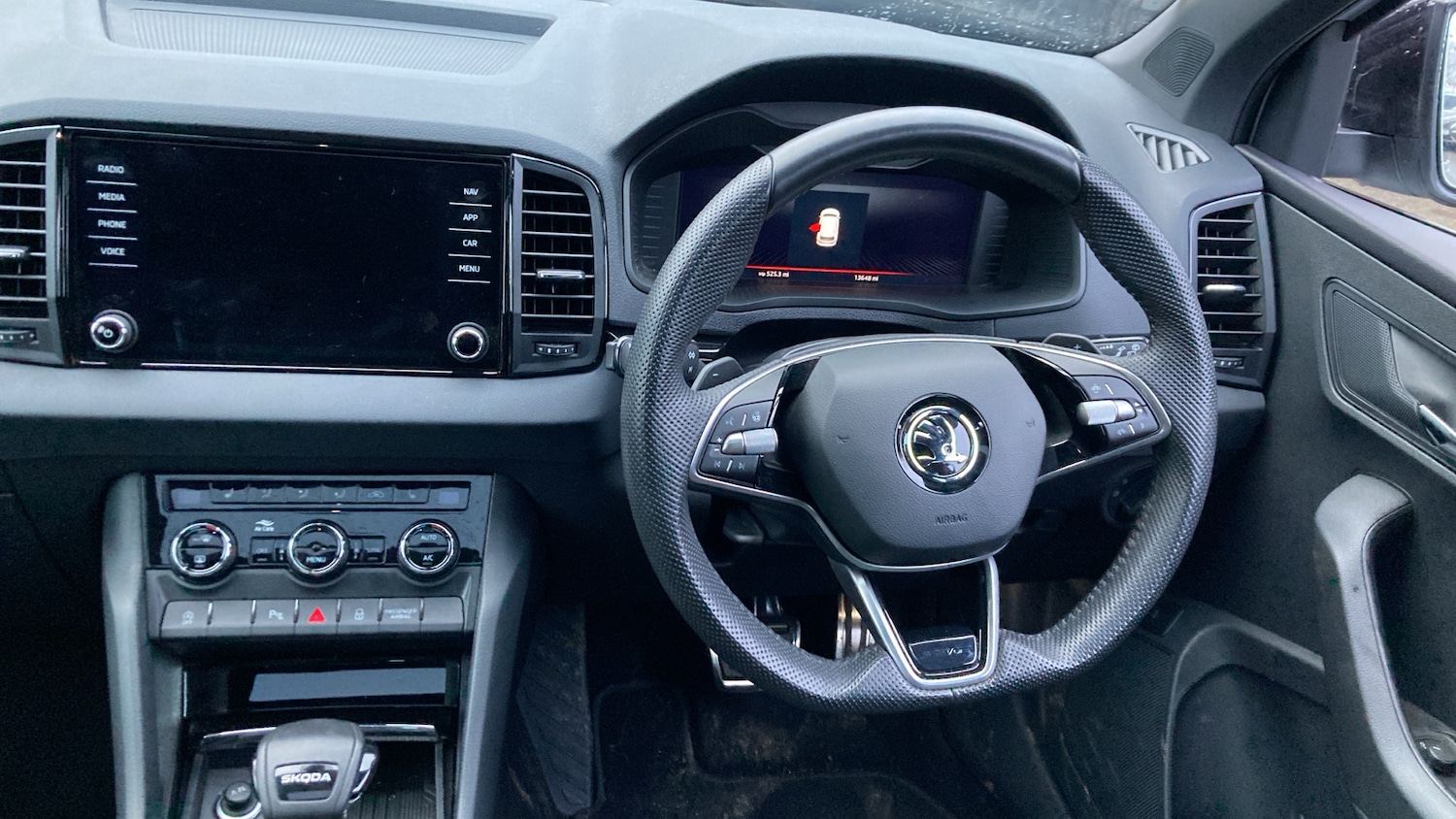 Used Skoda Karoq 2024 for sale - 77494604: Photo 10