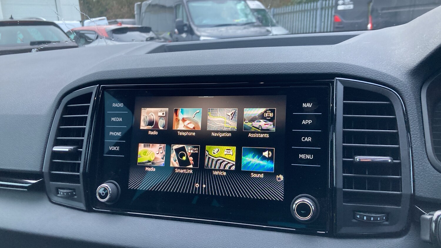 Used Skoda Karoq 2024 for sale - 77494604: Photo 12