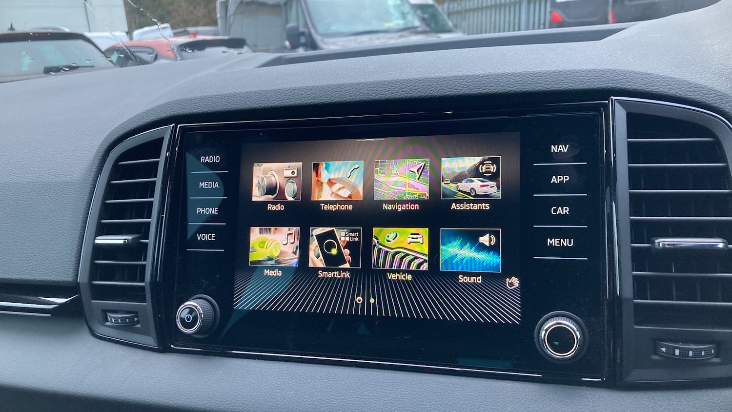 Used Skoda Karoq 2024 for sale - 77494604: Photo 27