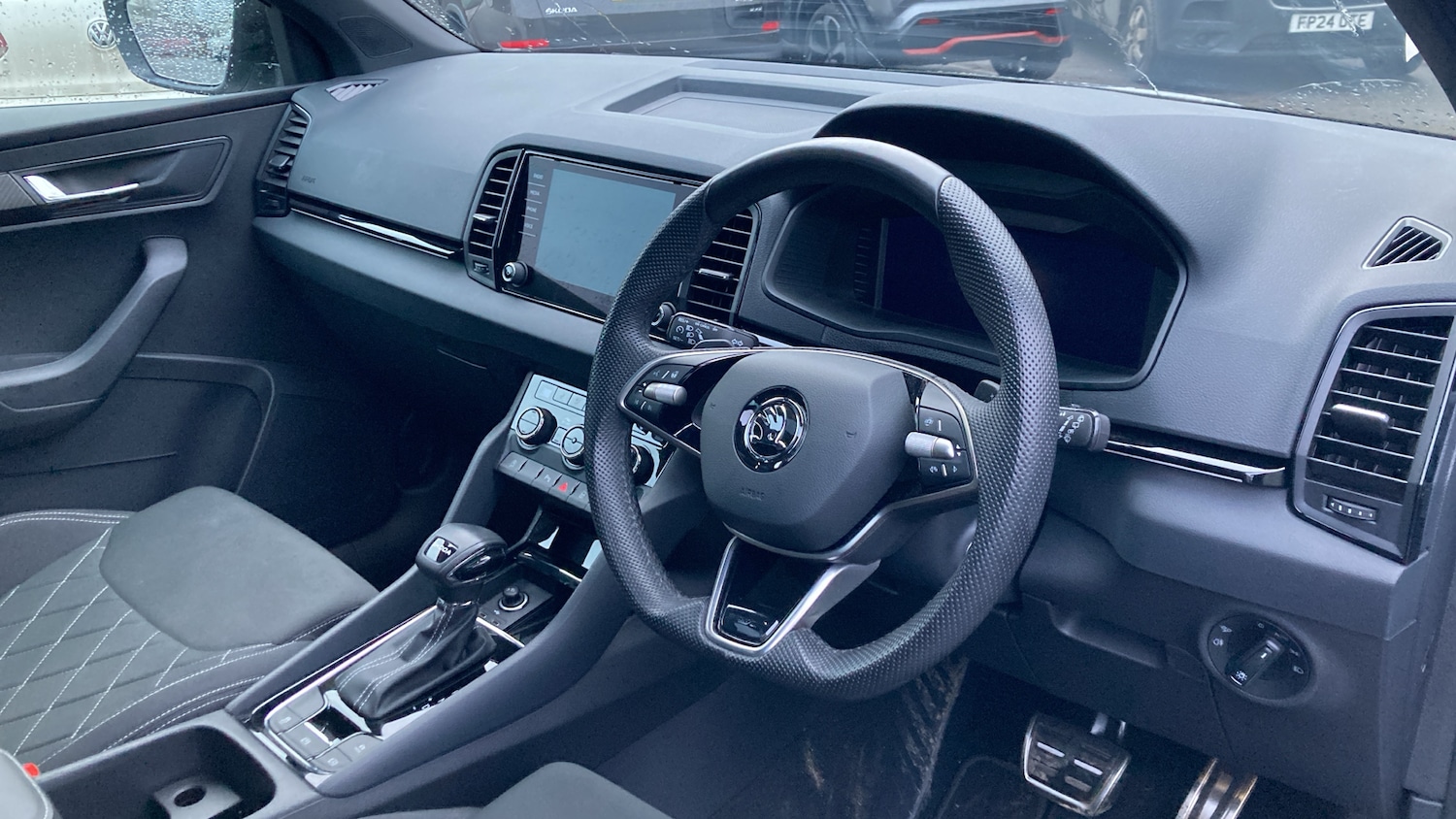 Used Skoda Karoq 2024 for sale - 77494604: Photo 6