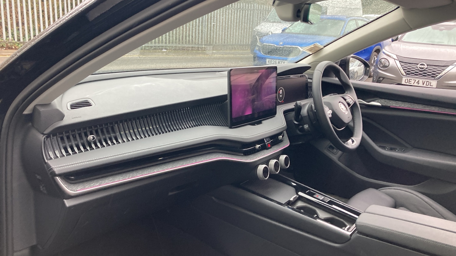 Used Skoda Superb 2025 for sale - 77848767: Photo 2