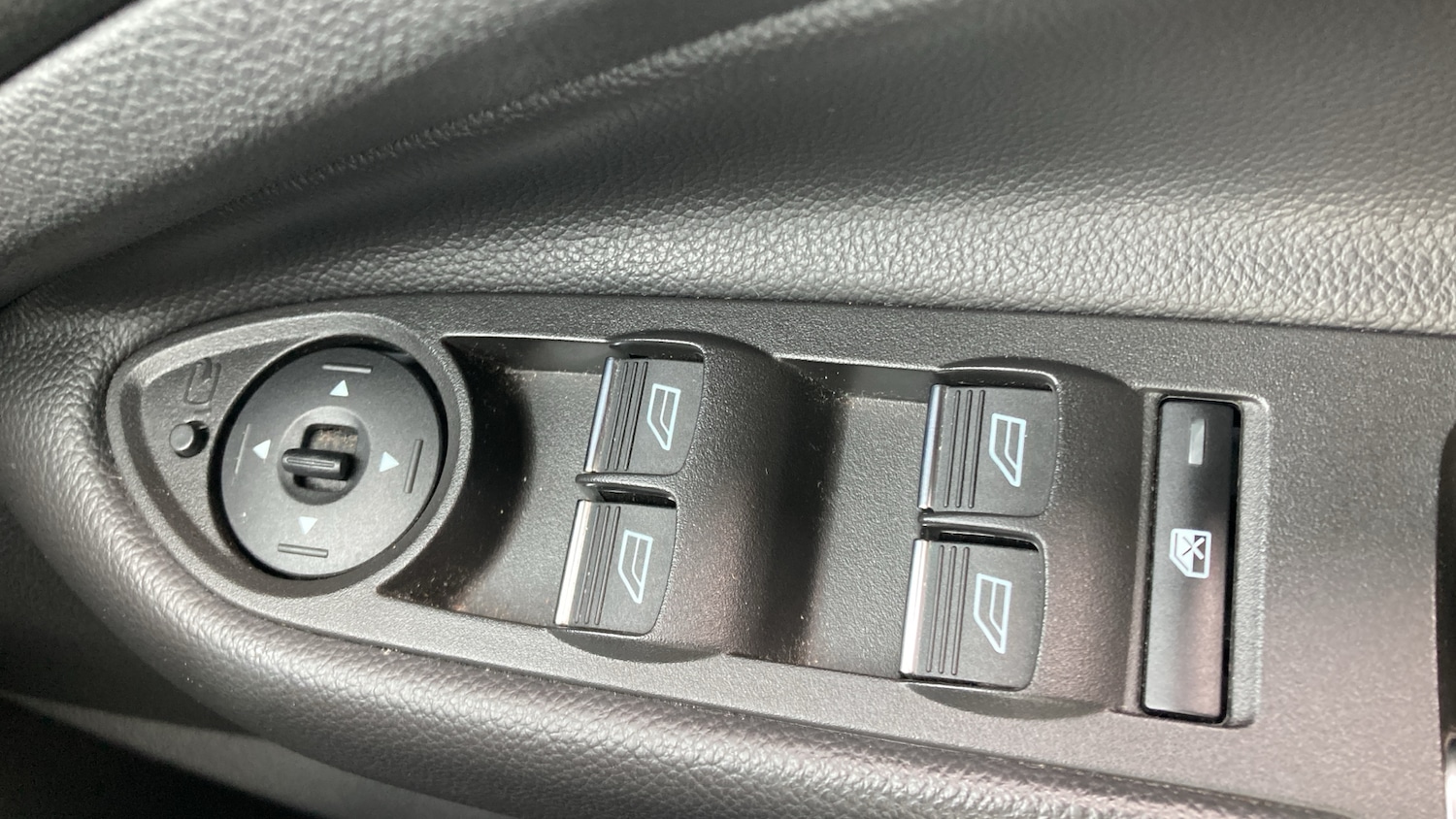 Used Ford Kuga 2019 for sale - 76426261: Photo 24