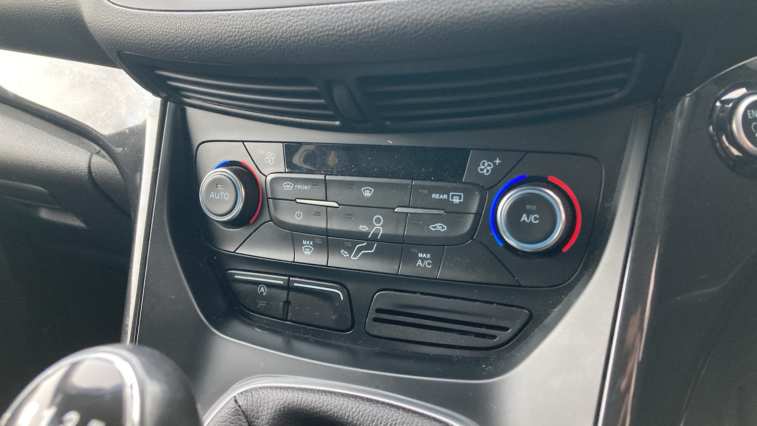 Used Ford Kuga 2019 for sale - 76426261: Photo 25