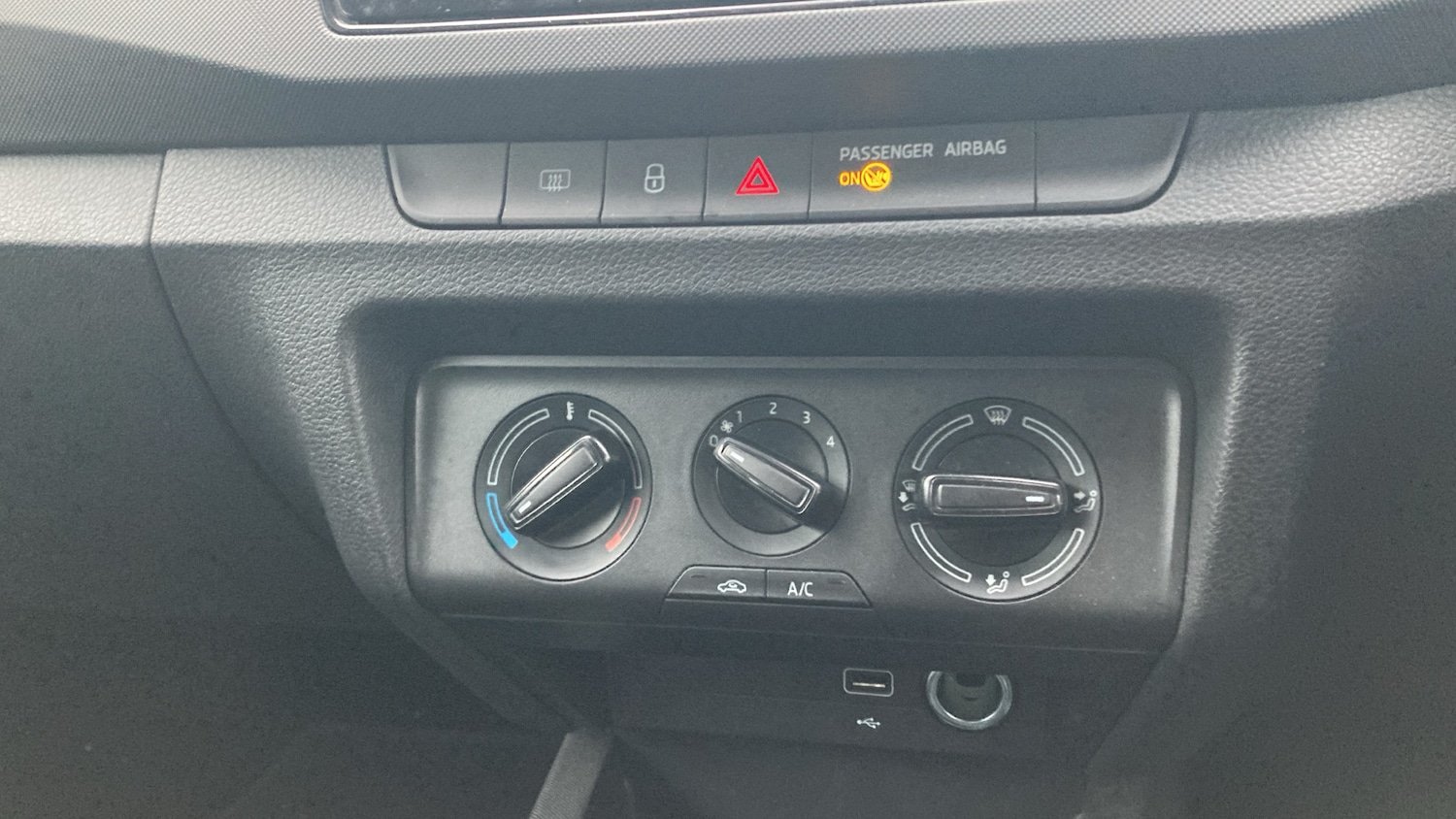 Used Skoda Fabia 2021 for sale - 76957342: Photo 23