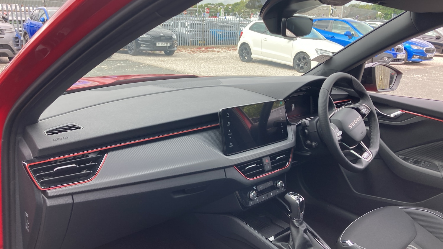 Used Skoda Kamiq 2025 for sale - 76531295: Photo 2