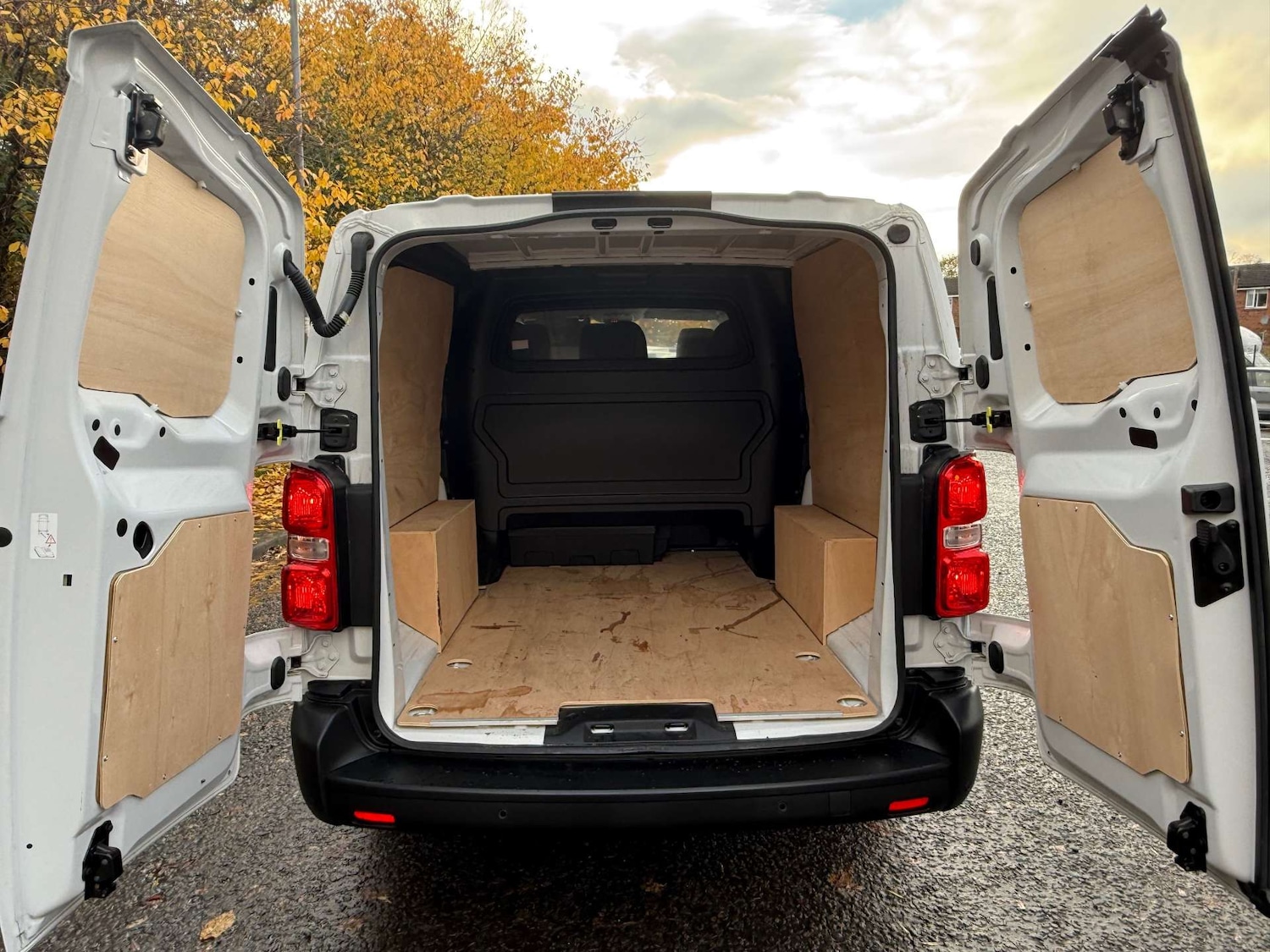 Used Citroen Dispatch 2024 for sale - 76495836: Photo 11