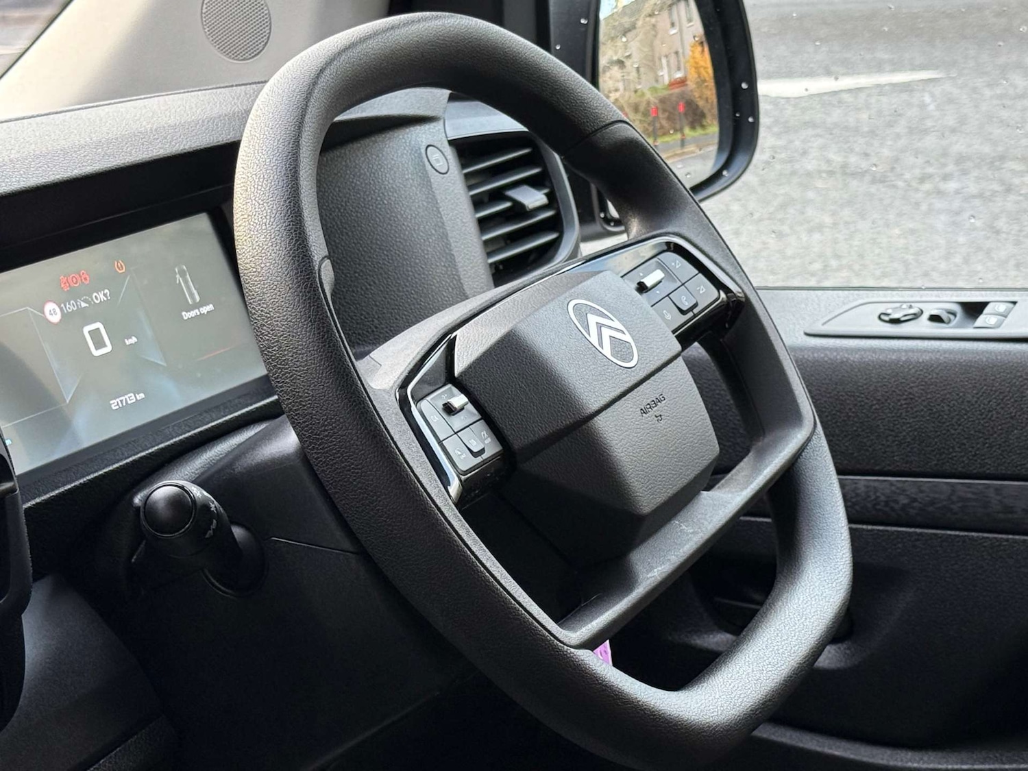 Used Citroen Dispatch 2024 for sale - 76495836: Photo 14