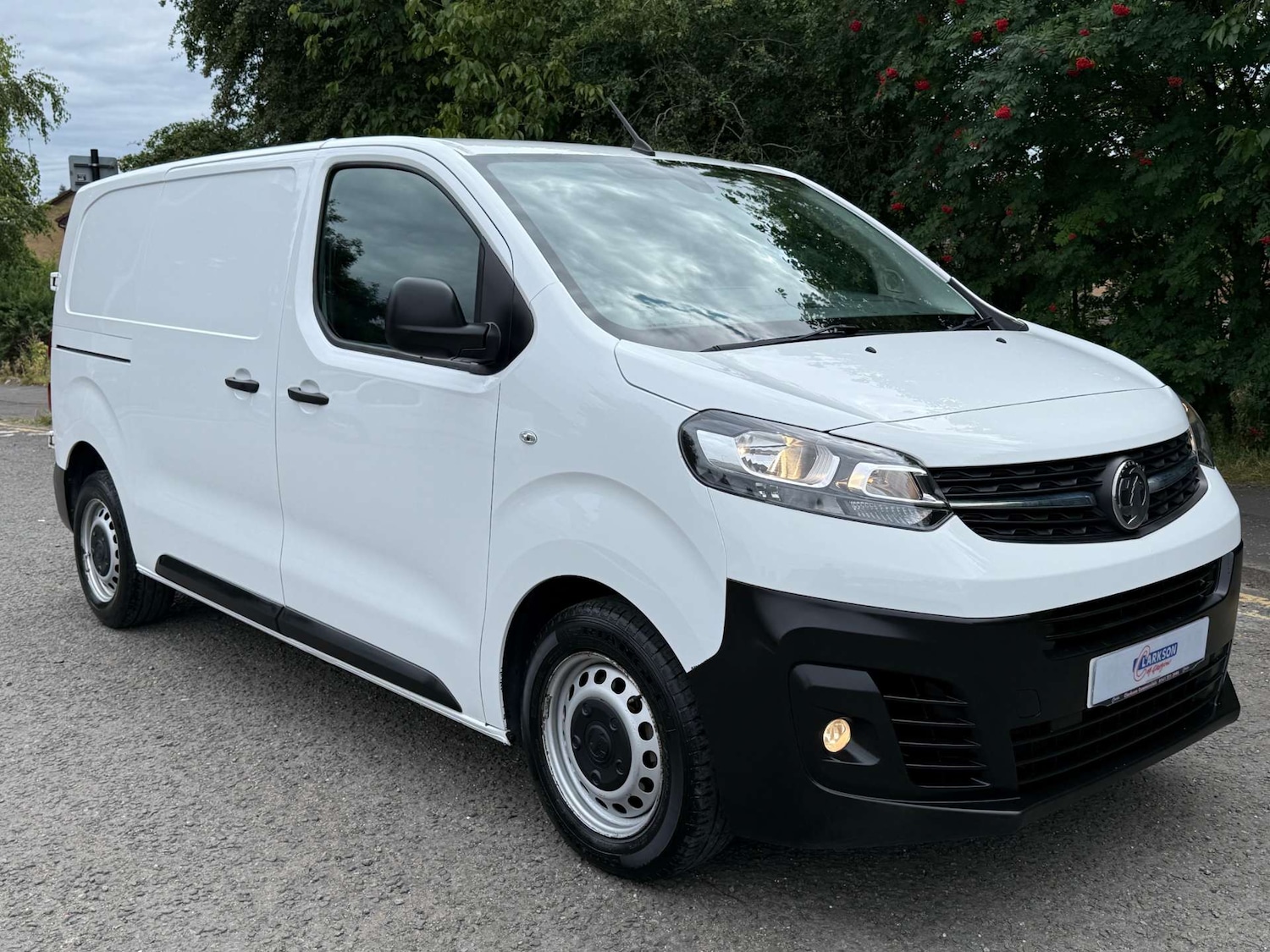 Used Vauxhall Vivaro 2022 for sale - 76494942: Photo 1