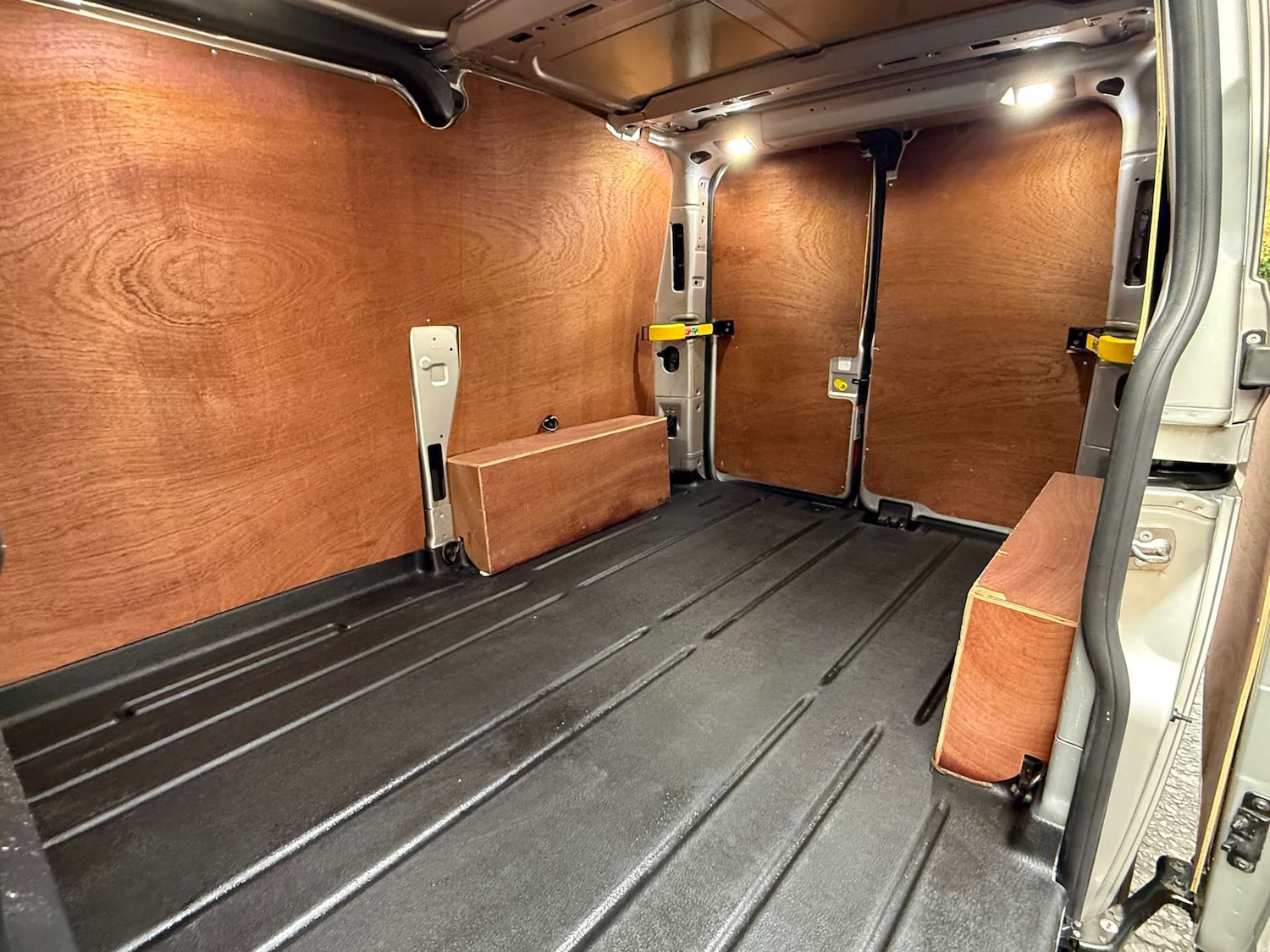 Used Ford Transit Custom 2020 for sale - 76494970: Photo 7