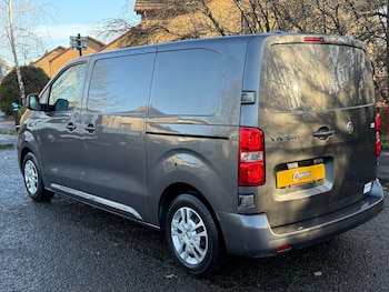 Used Vauxhall Vivaro 2022 for sale - 76921277: Photo