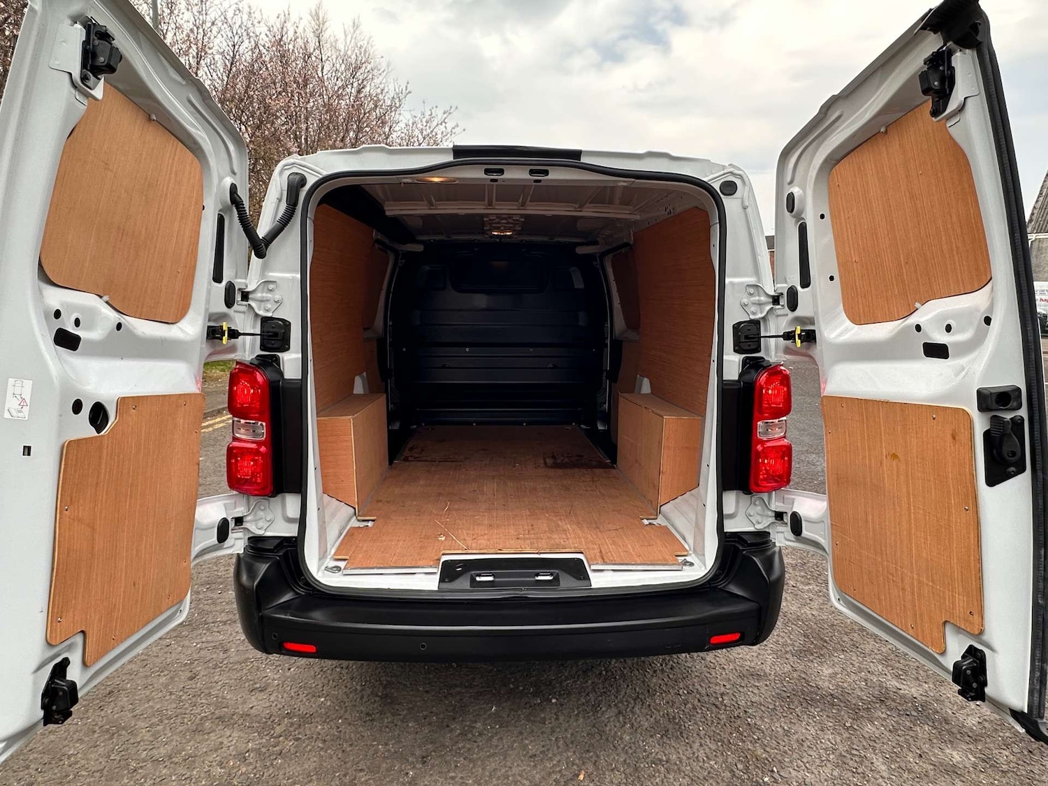 Used Vauxhall Vivaro 2023 for sale - 77920794: Photo 15