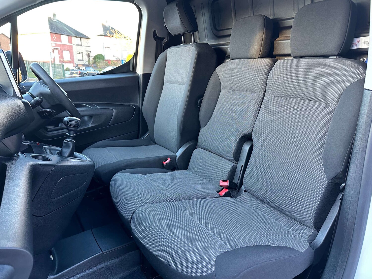 Used Peugeot Partner 2023 for sale - 77184826: Photo 11