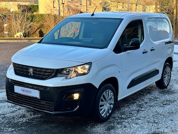 Used Peugeot Partner 2023 for sale - 77184826: Photo