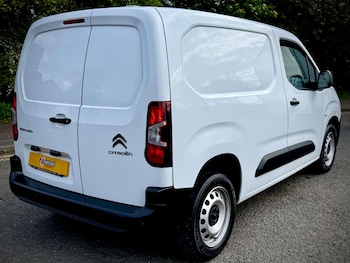 Used Citroen Berlingo 2023 for sale - 79586186: Photo