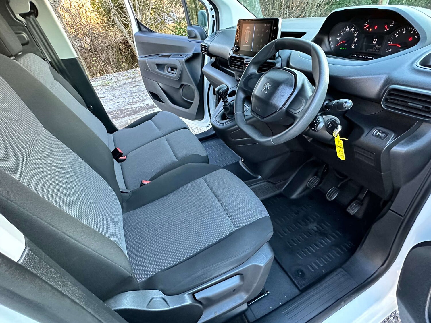 Used Peugeot Partner 2023 for sale - 77497882: Photo 6