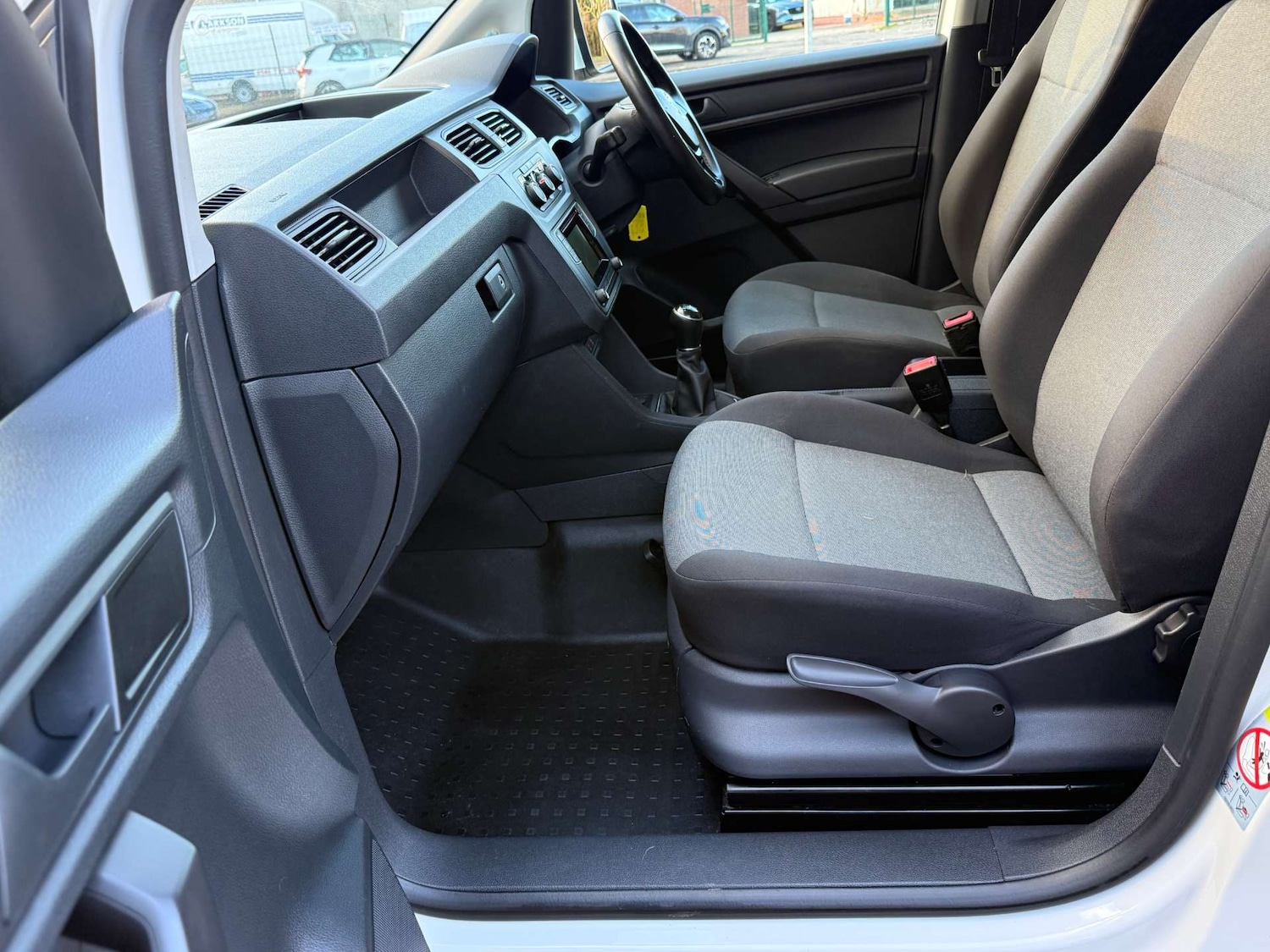 Used Volkswagen Caddy 2019 for sale - 76581903: Photo 9