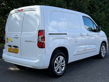 Used Toyota ProAce 2023 for sale - 79747208: Photo