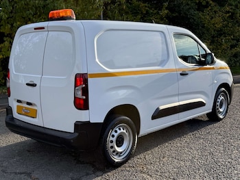 Used Peugeot Partner 2023 for sale - 76494966: Photo