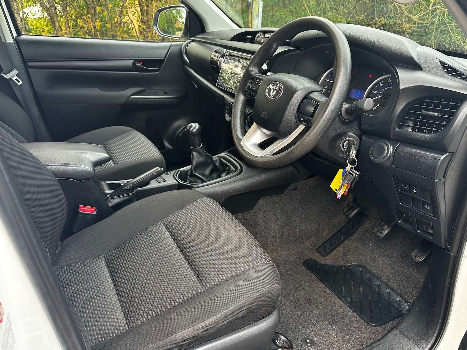 Used Toyota Hilux 2020 for sale - 76614756: Photo 10