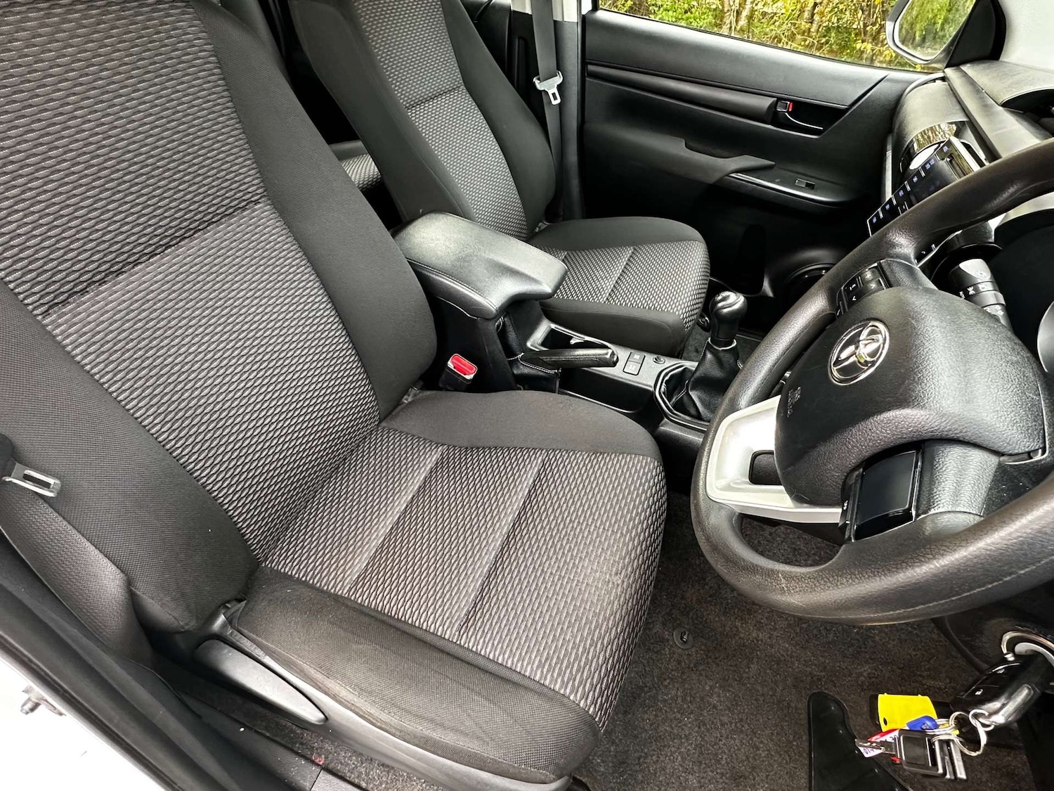 Used Toyota Hilux 2020 for sale - 76614756: Photo 13