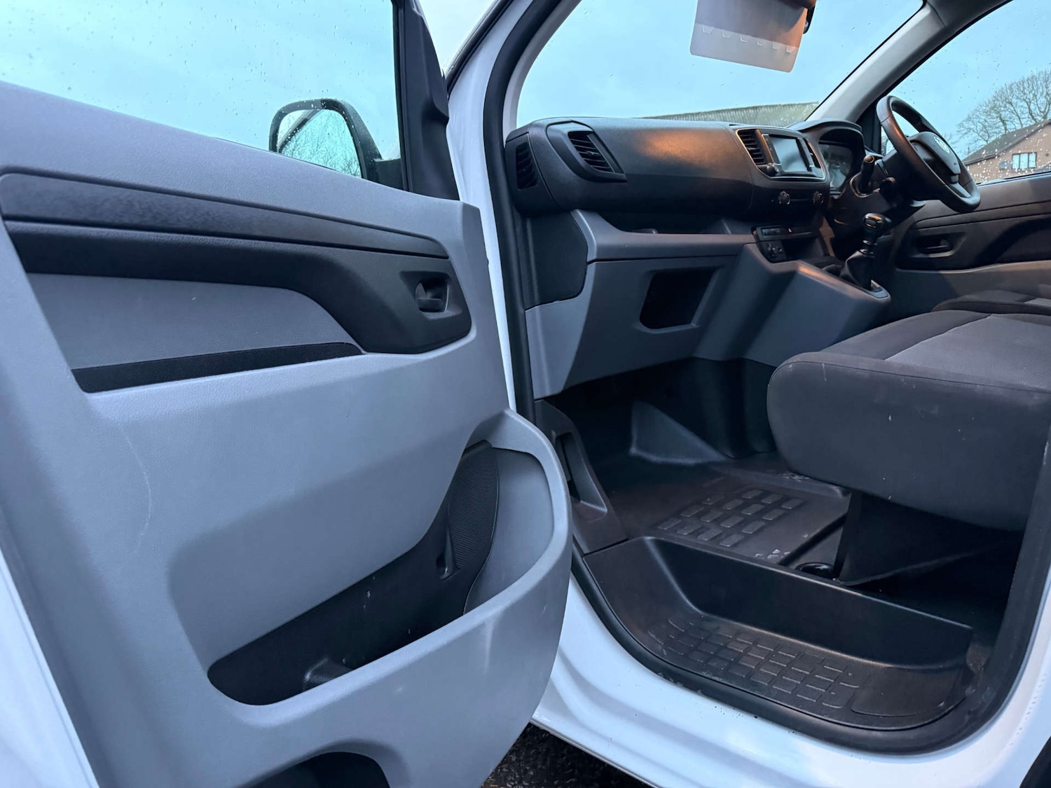 Used Vauxhall Vivaro 2022 for sale - 76921272: Photo 14