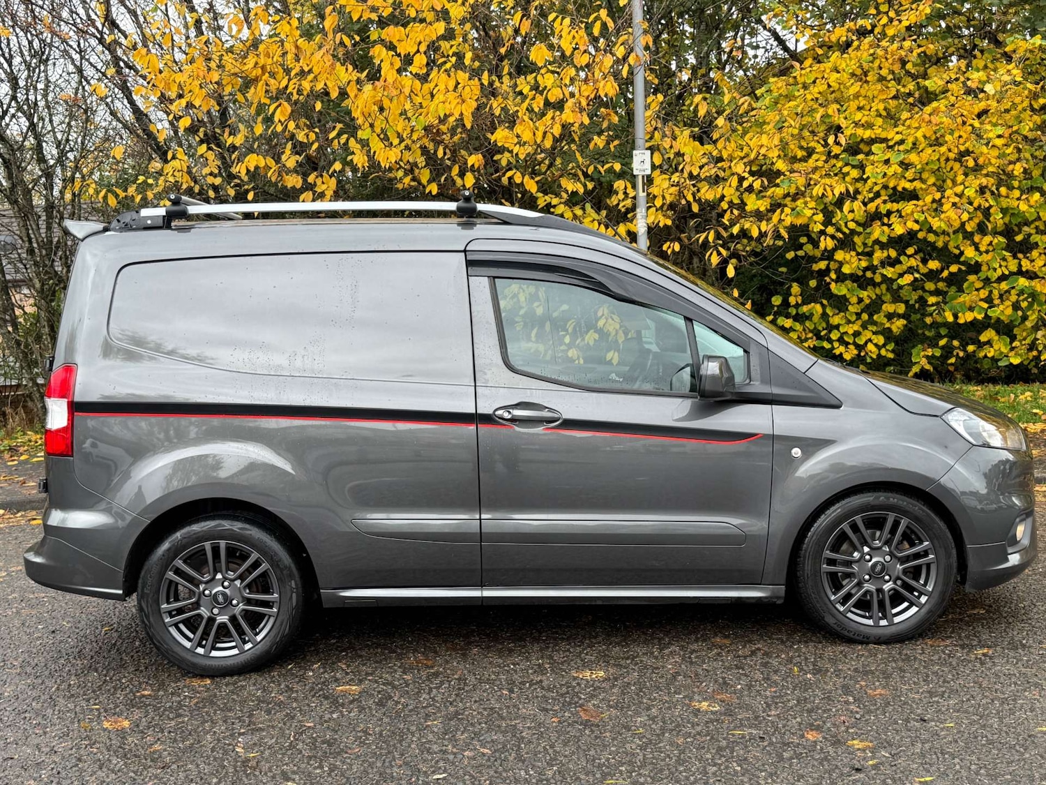 Used Ford Transit Courier 2023 for sale - 76494984: Photo 21