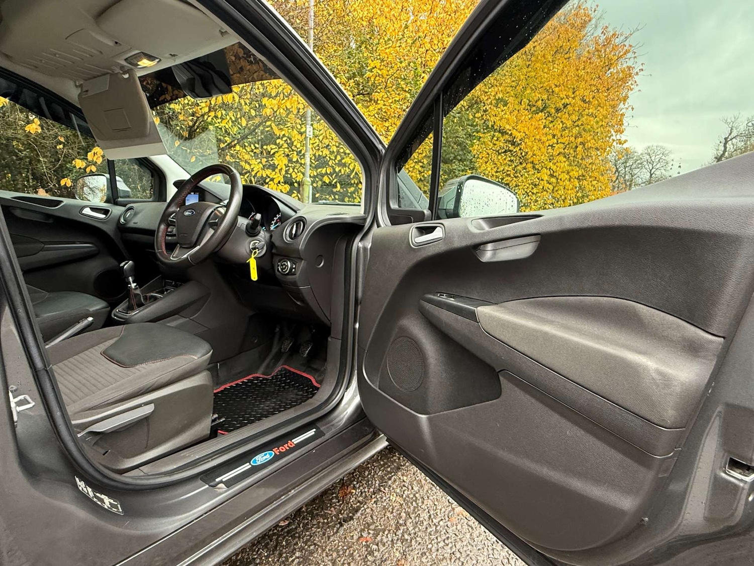 Used Ford Transit Courier 2023 for sale - 76494984: Photo 8