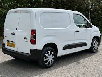 Used Citroen Berlingo 2022 for sale - 78499396: Photo