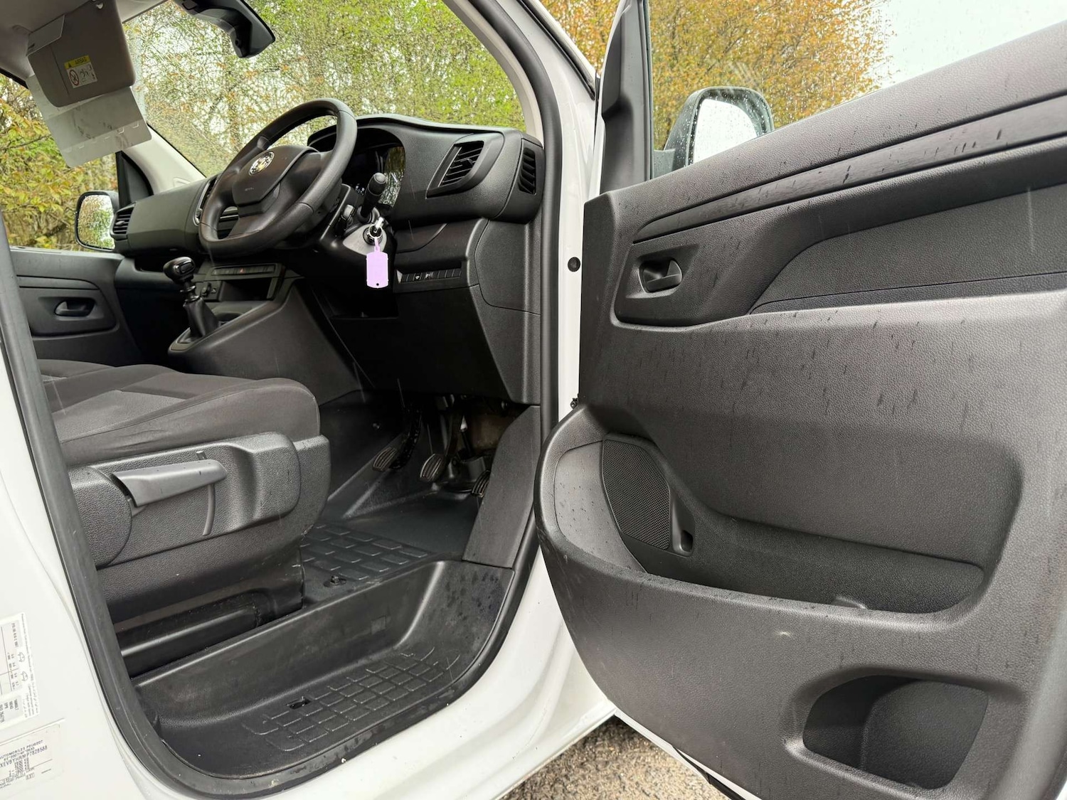 Used Vauxhall Vivaro 2023 for sale - 77542715: Photo 8