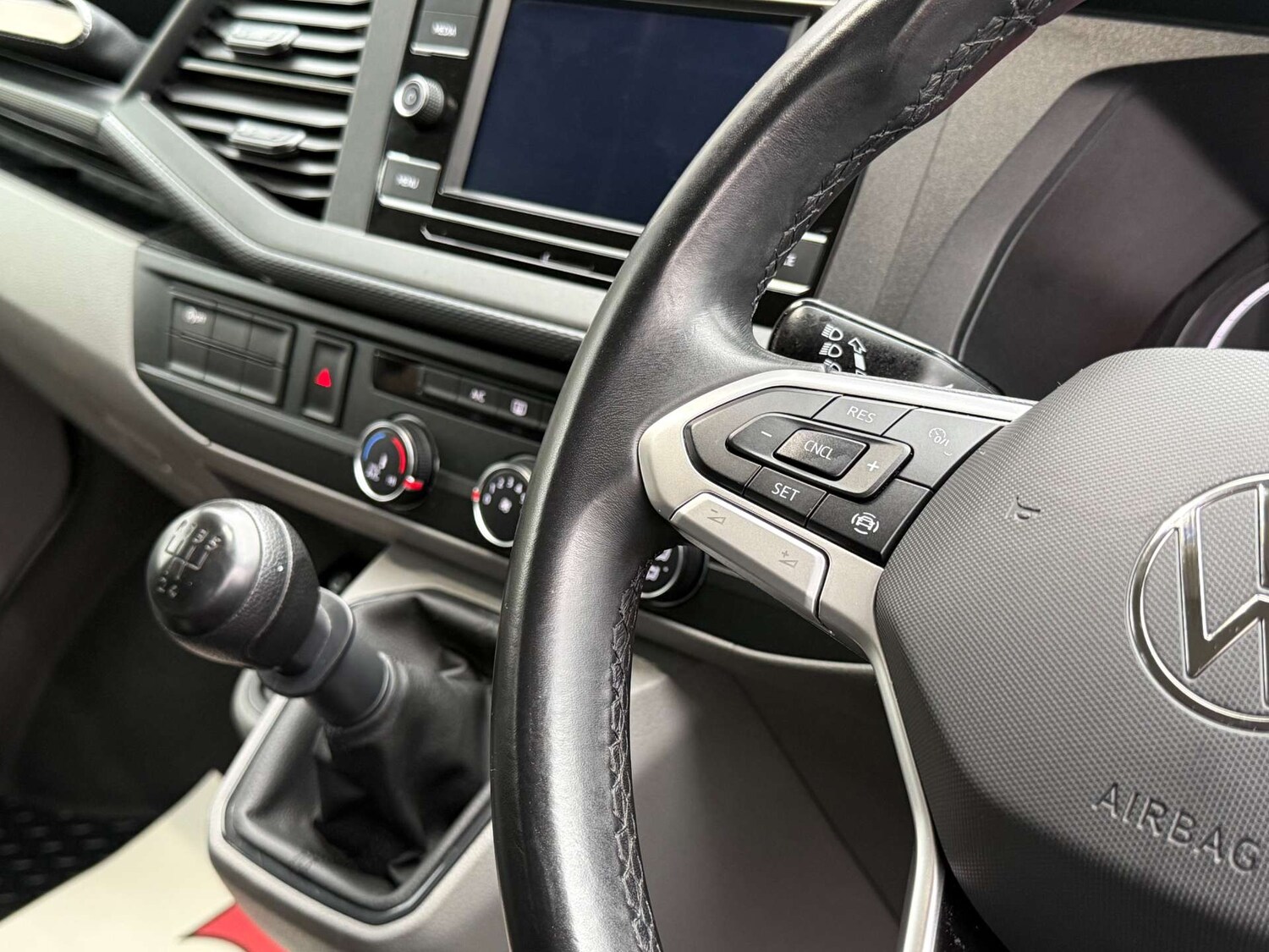 Used Volkswagen Transporter 2023 for sale - 76494947: Photo 20