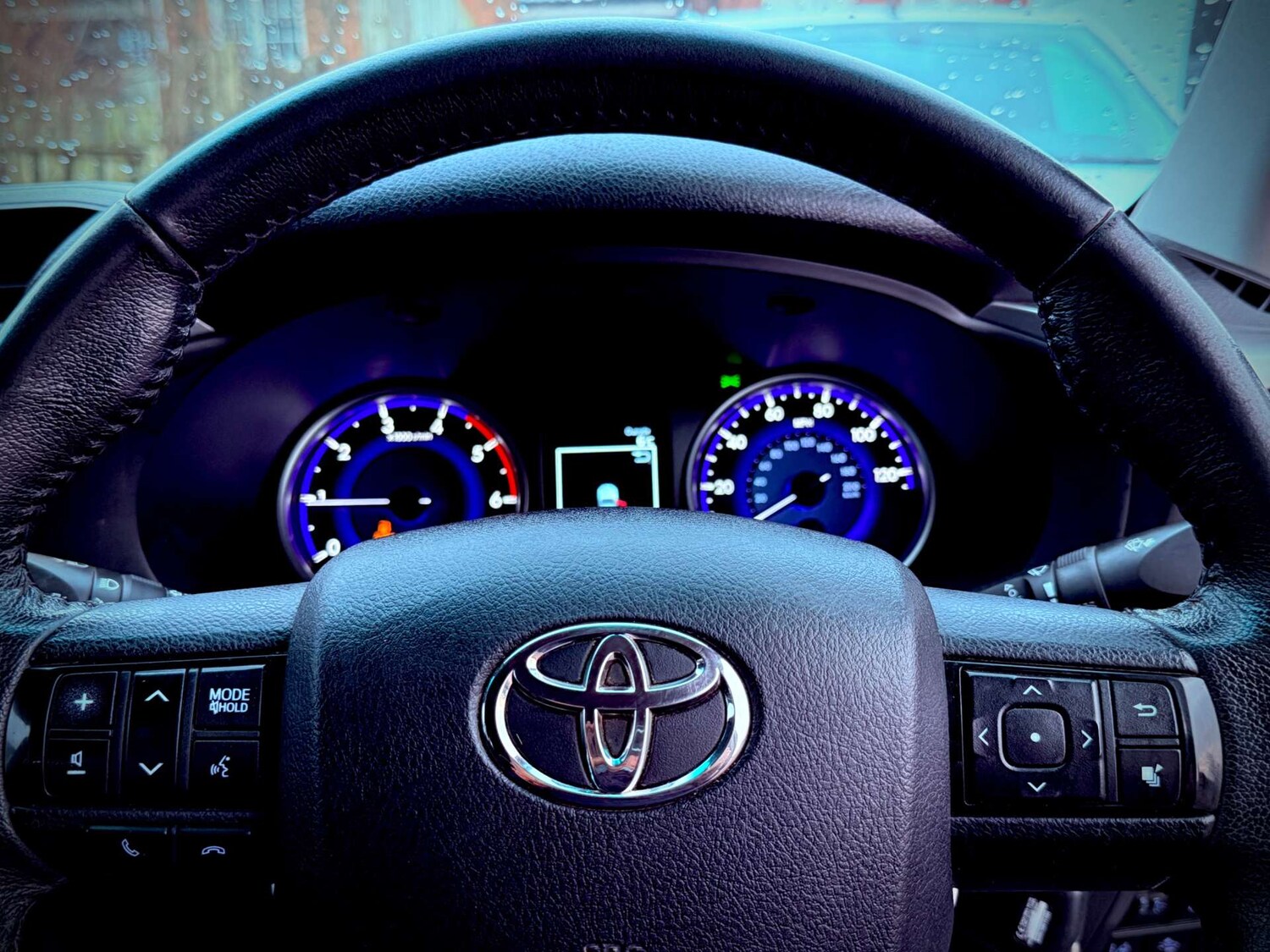 Used Toyota Hilux 2019 for sale - 77497885: Photo 18