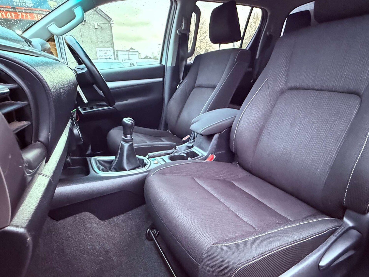 Used Toyota Hilux 2019 for sale - 77497885: Photo 23