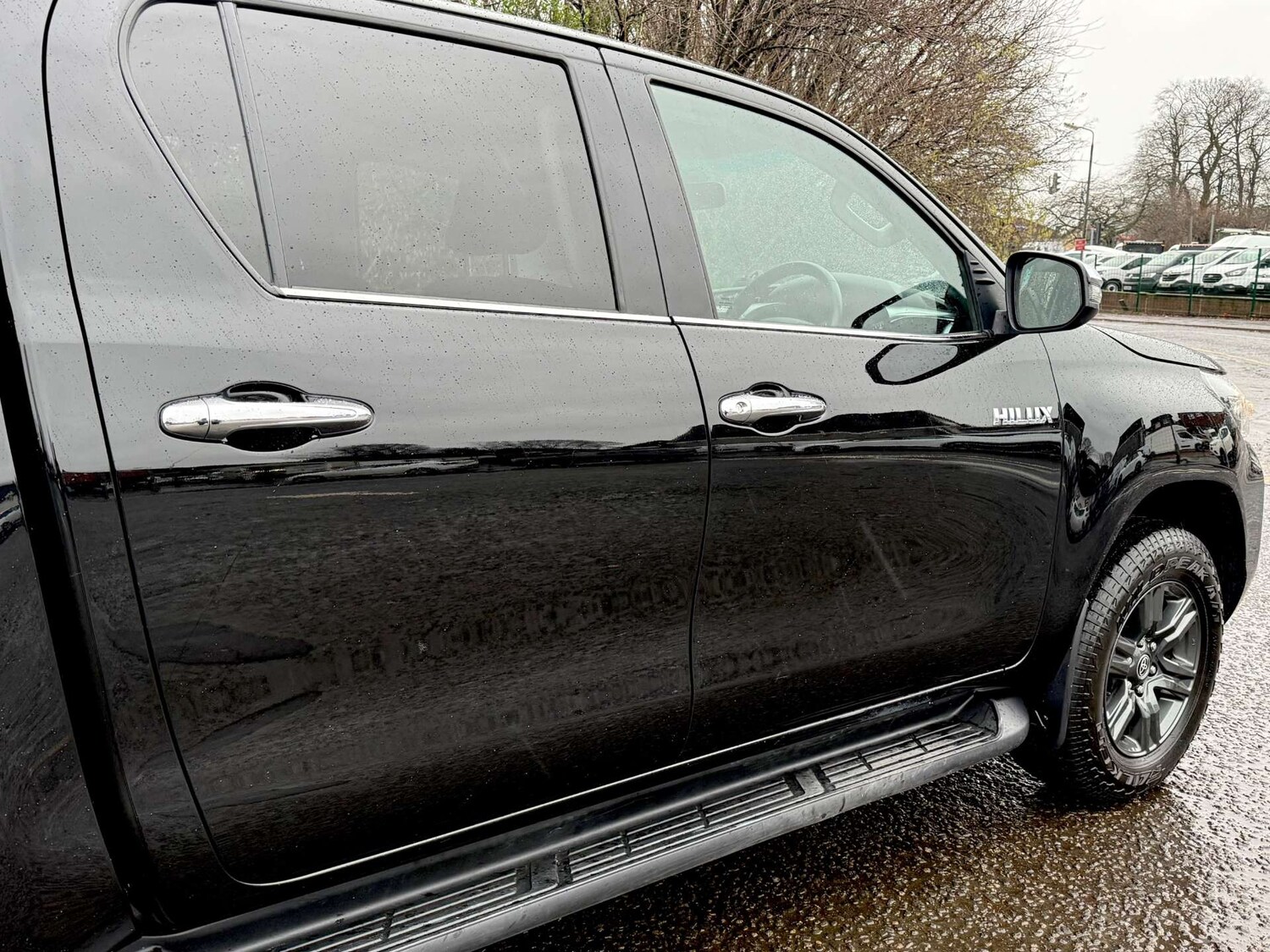 Used Toyota Hilux 2023 for sale - 77497869: Photo 10