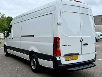 Used Mercedes-Benz Sprinter 2023 for sale - 78745550: Photo