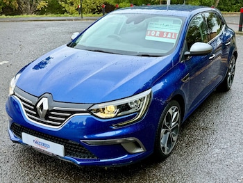 Used Renault Megane 2018 for sale - 76494955: Photo