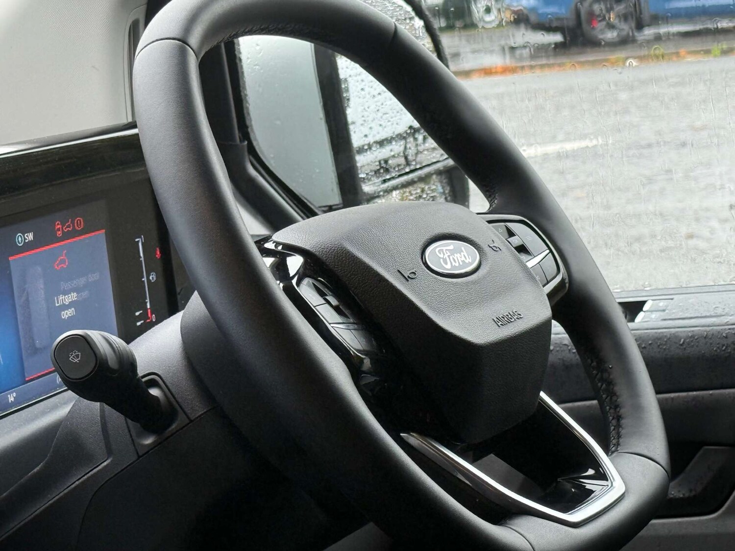 Used Ford Tourneo Custom 2024 for sale - 77497870: Photo 16