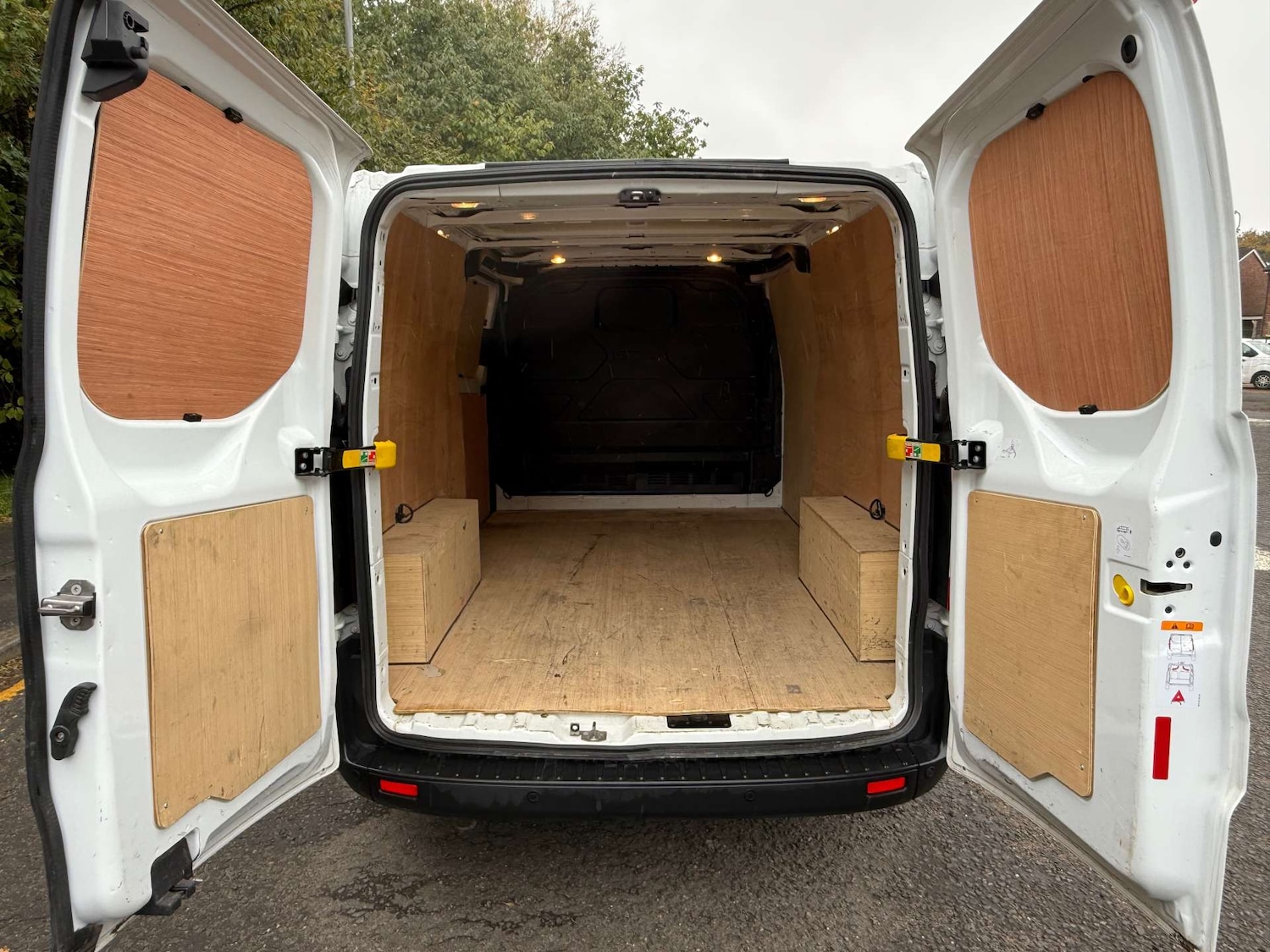 Used Ford Transit Custom 2023 for sale - 76494956: Photo 10