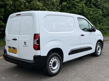 Used Peugeot Partner 2023 for sale - 78778700: Photo