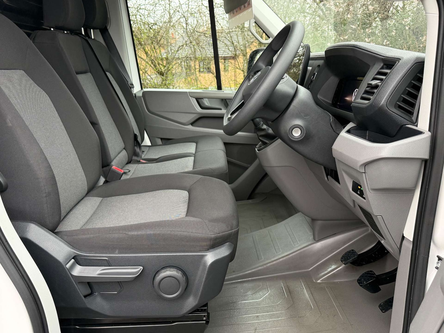 Used Volkswagen Crafter 2025 for sale - 77990052: Photo 6