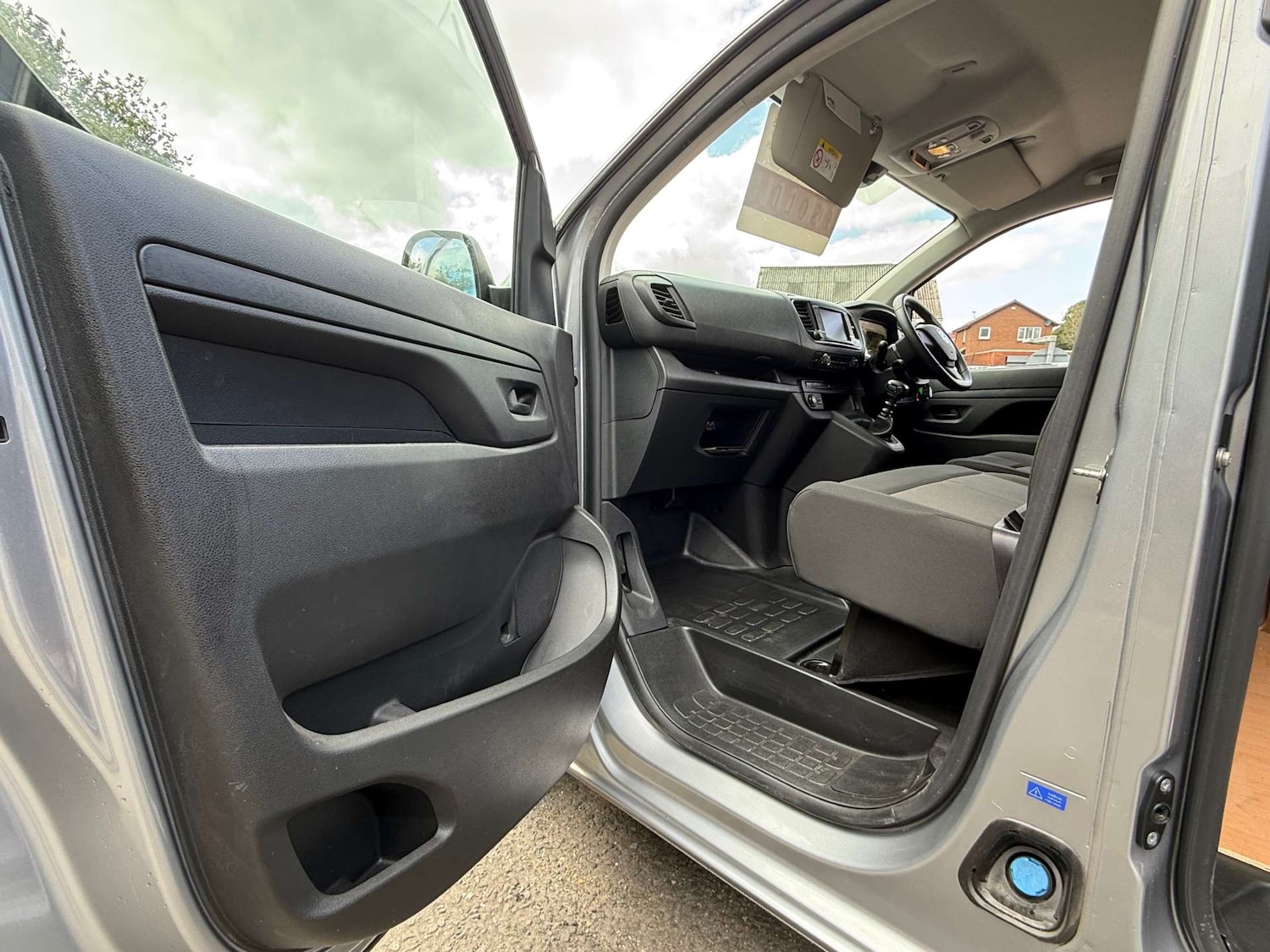 Used Vauxhall Vivaro 2023 for sale - 76494953: Photo 6