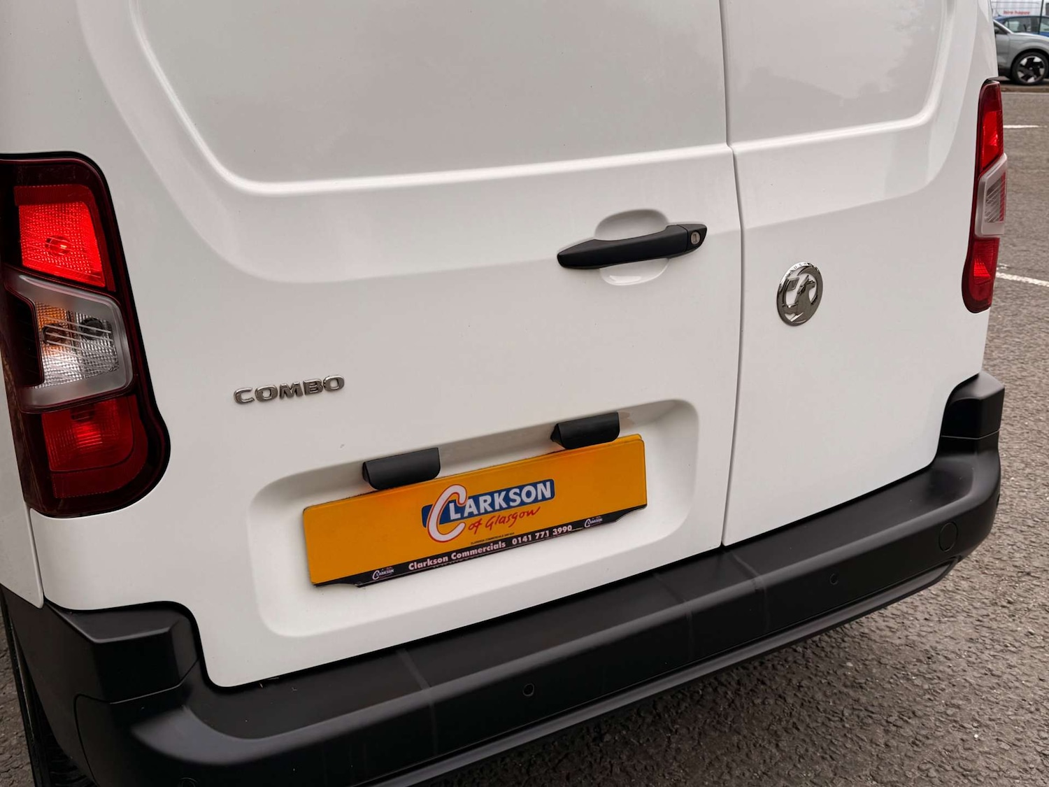 Used Vauxhall Combo 2021 for sale - 76494957: Photo 17