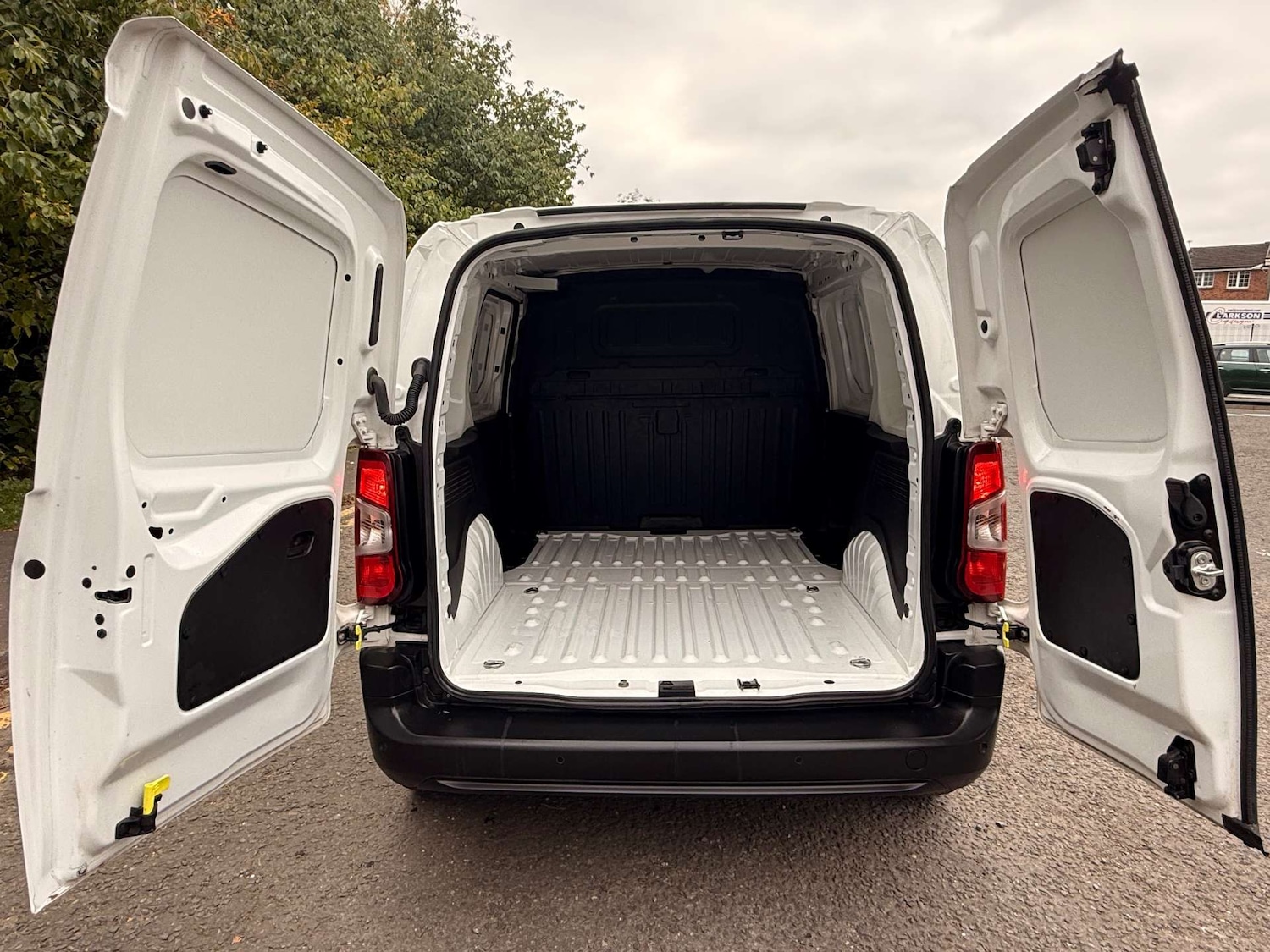 Used Vauxhall Combo 2021 for sale - 76494957: Photo 5