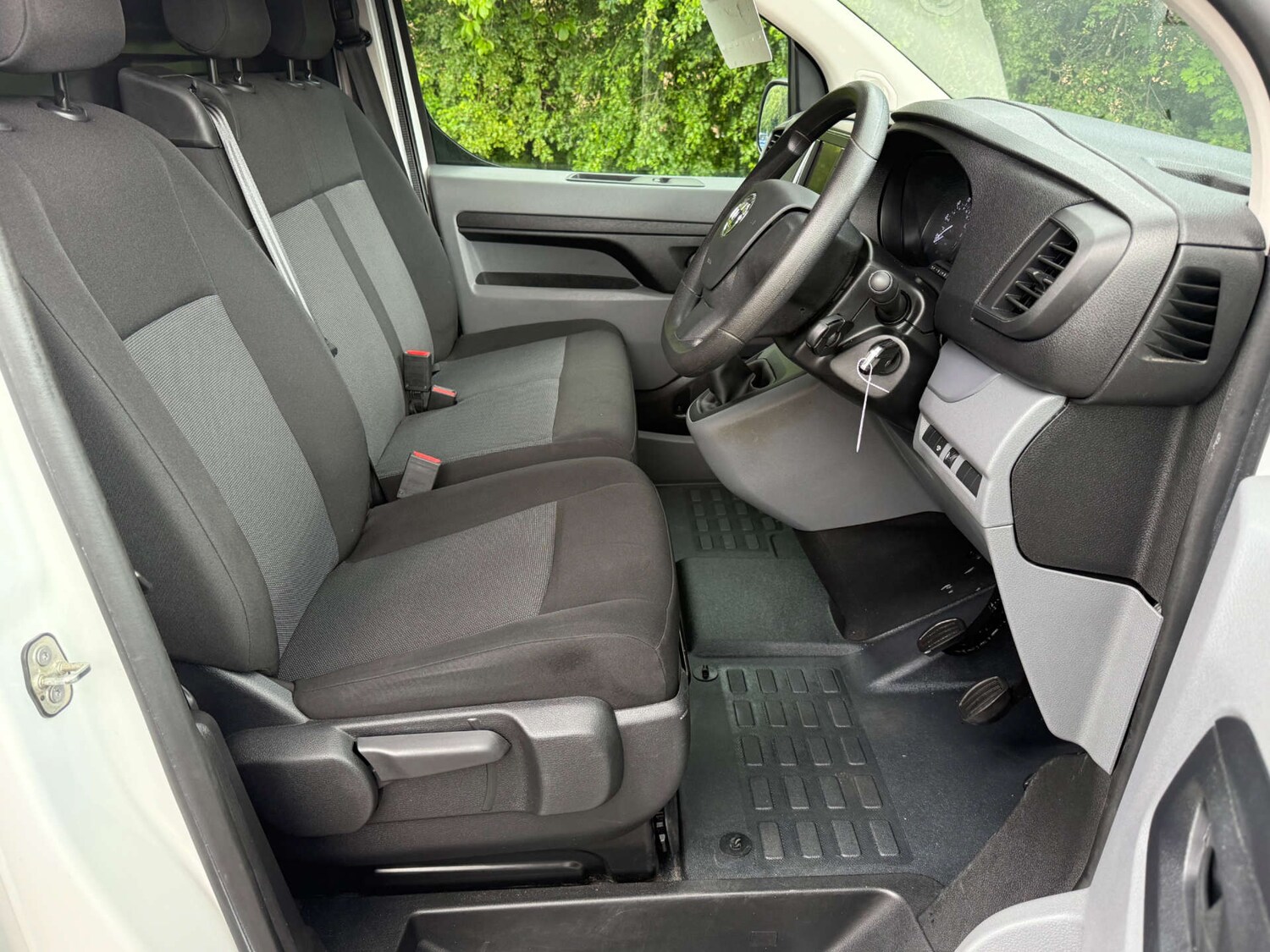 Used Vauxhall Vivaro 2023 for sale - 78182052: Photo 7