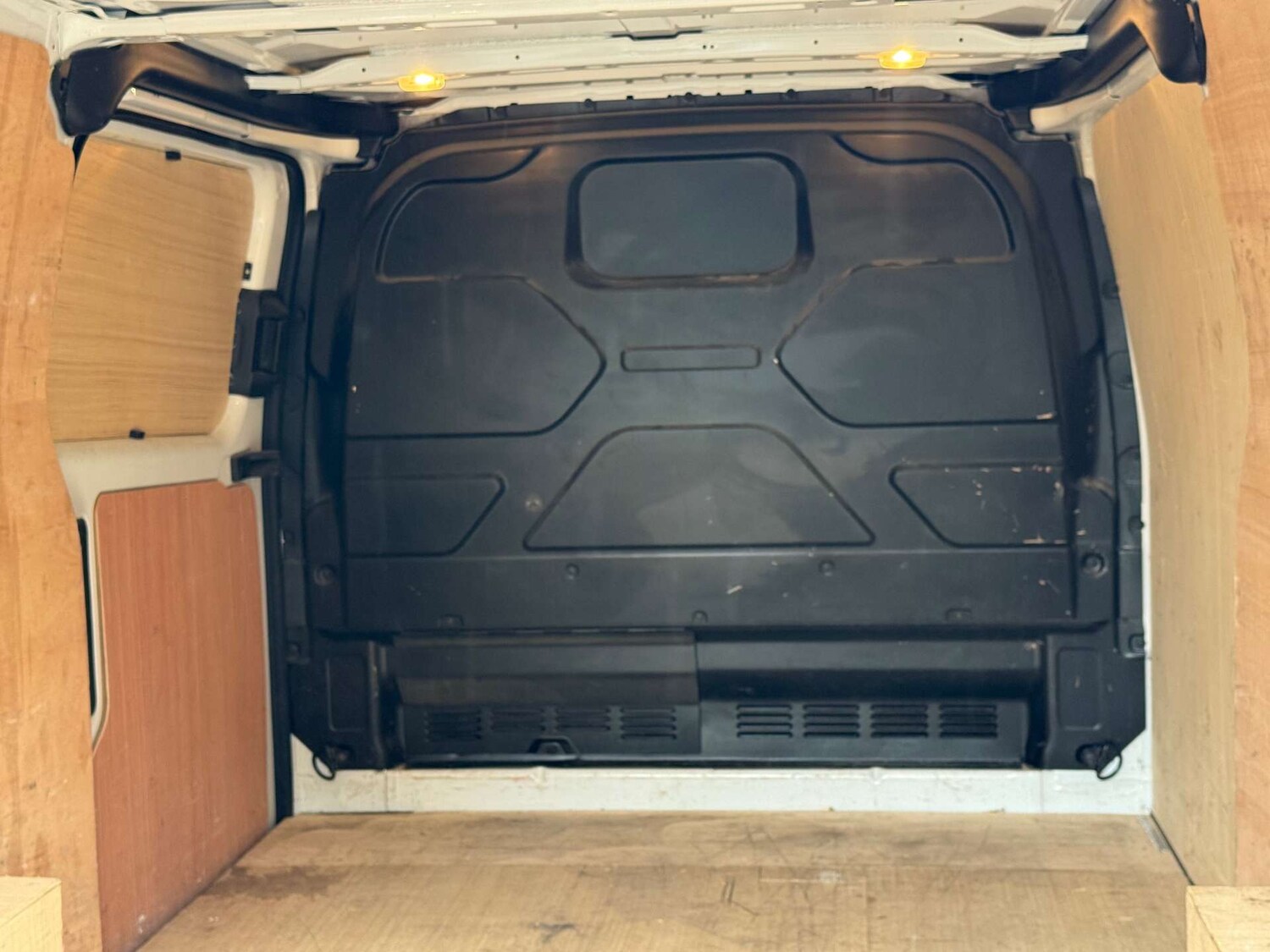 Used Ford Transit Custom 2023 for sale - 77497858: Photo 11