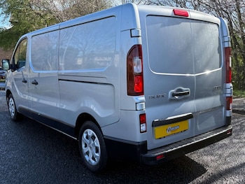 Used Renault Trafic 2023 for sale - 78053737: Photo