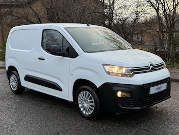 Used Citroen Berlingo 2021 for sale - 76829999: Photo