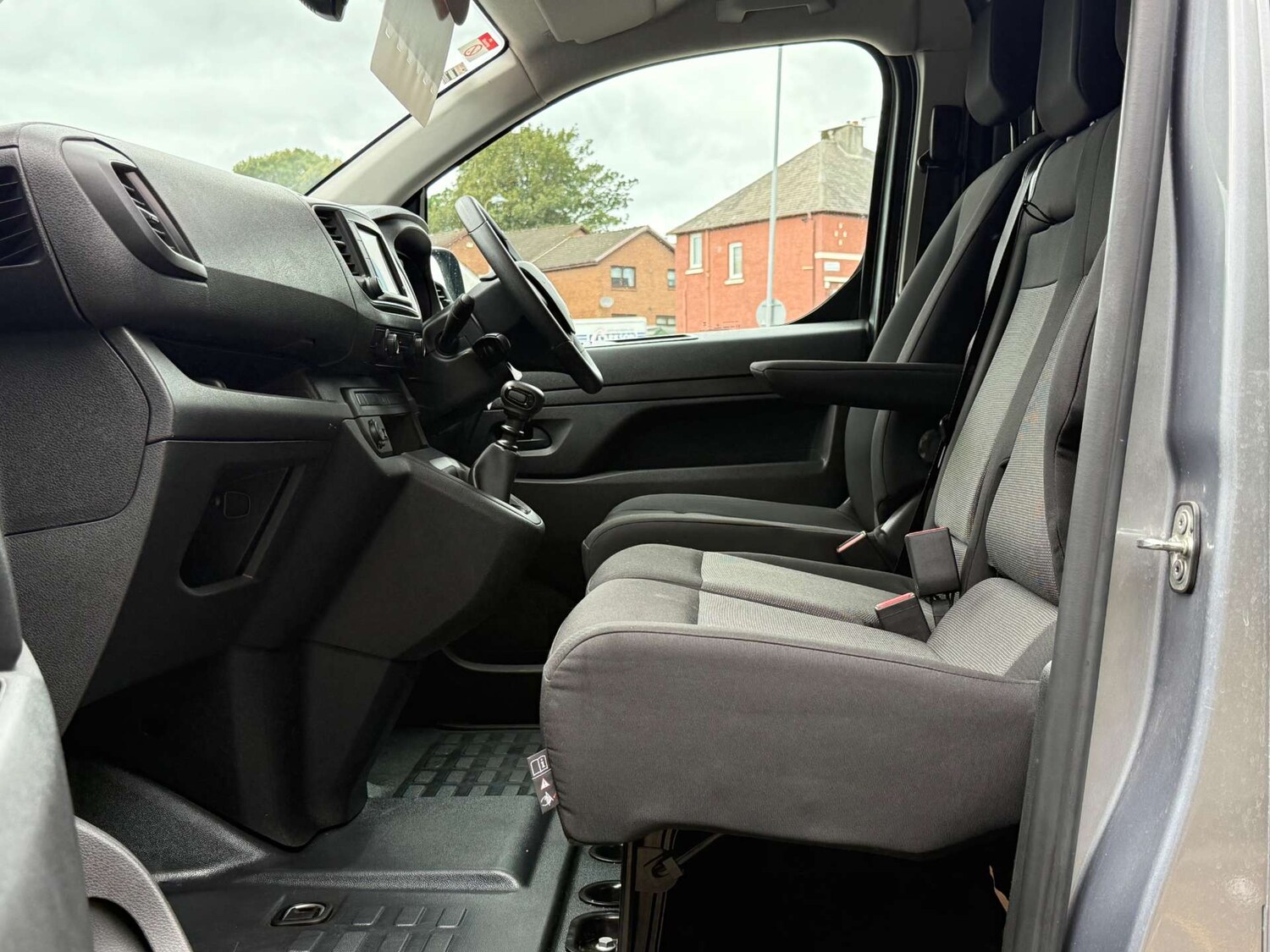 Used Citroen Dispatch 2023 for sale - 76494963: Photo 8