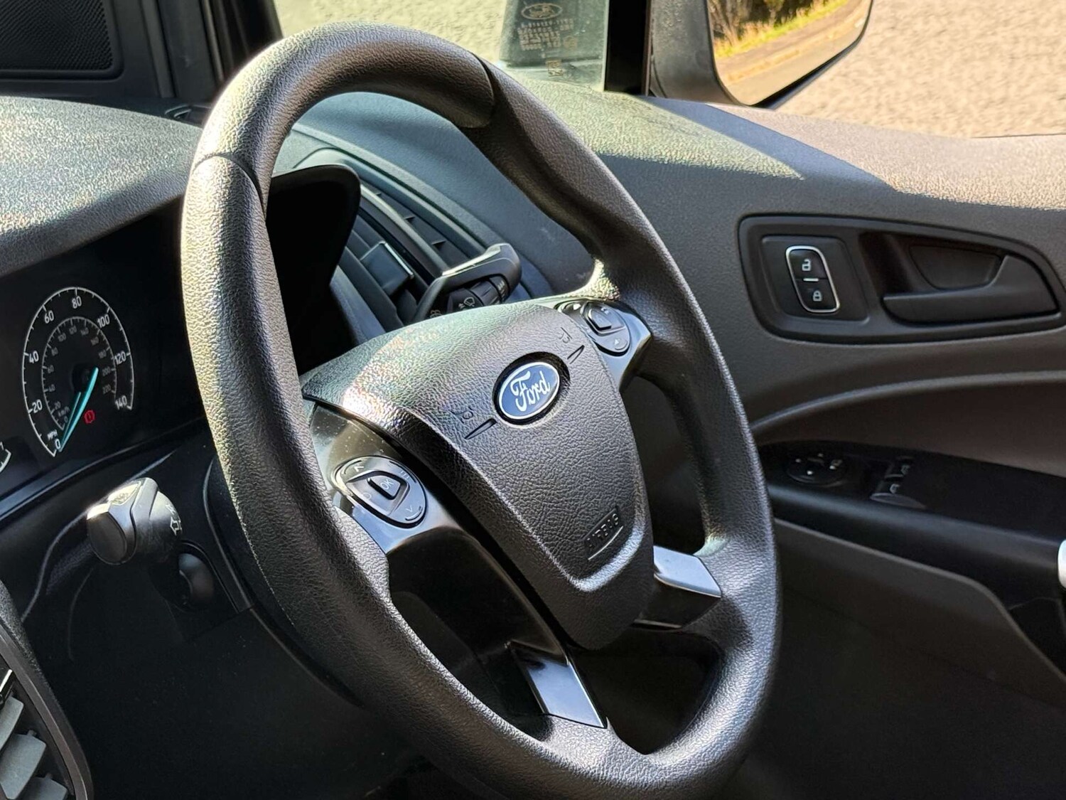 Used Ford Transit Connect 2022 for sale - 77494244: Photo 9